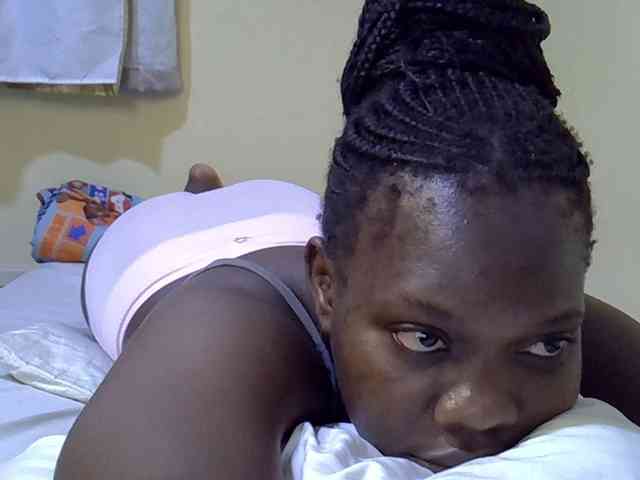 Sweet-Tiffany webcam