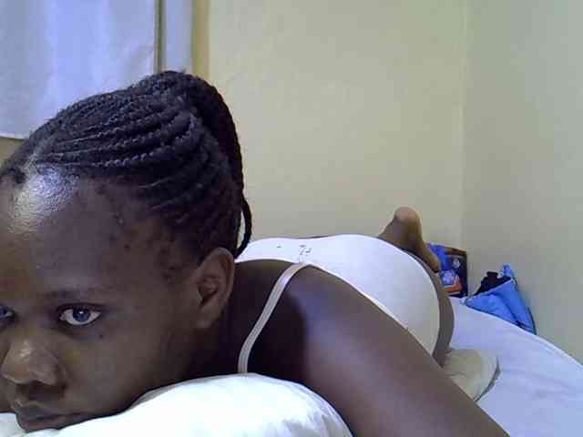 Sweet-Tiffany webcam