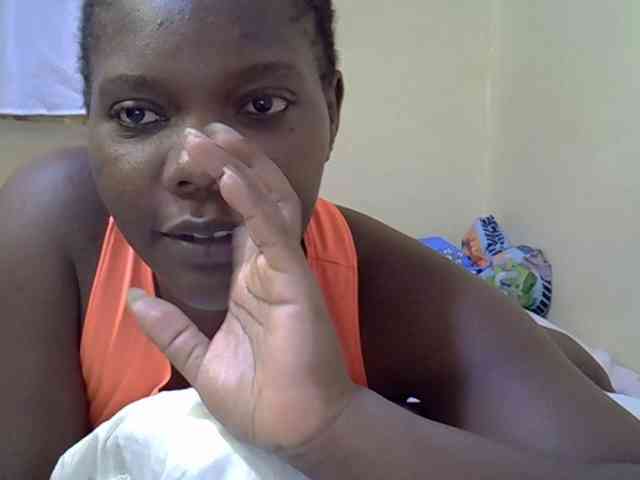 Sweet-Tiffany webcam