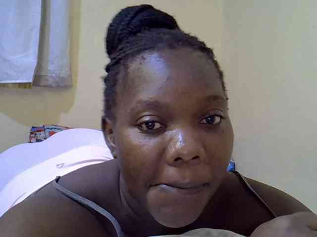 Sweet-Tiffany webcam