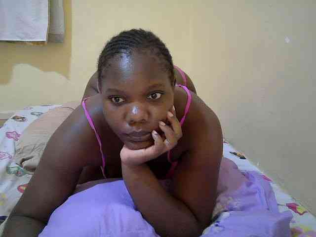 Sweet-Tiffany webcam