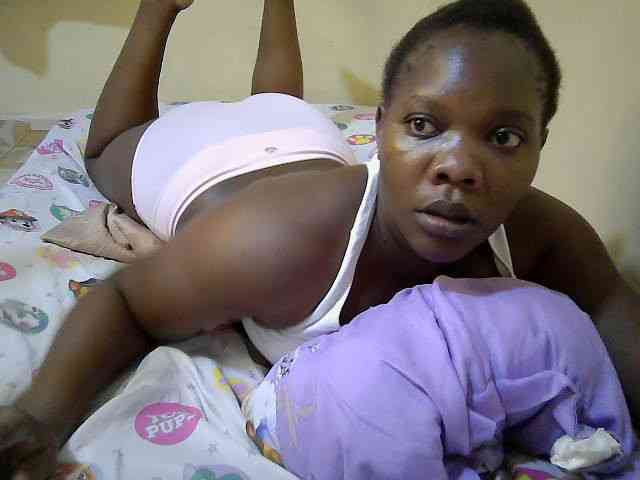Sweet-Tiffany webcam