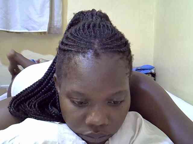 Sweet-Tiffany webcam