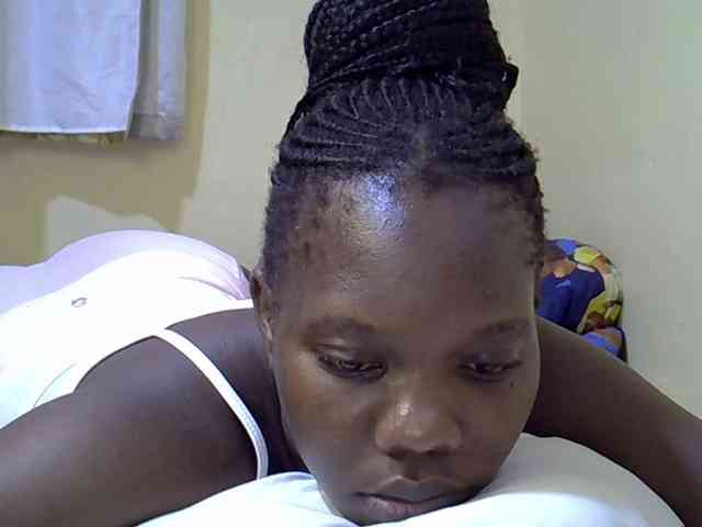 Sweet-Tiffany webcam