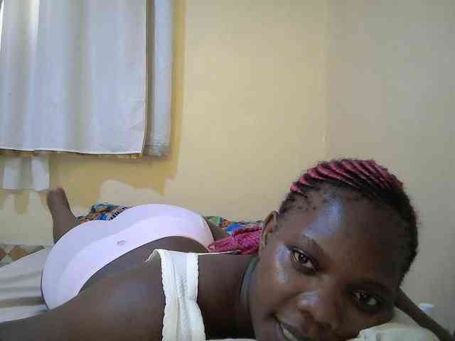 Sweet-Tiffany webcam
