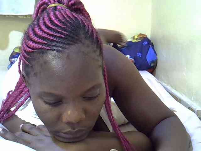 Sweet-Tiffany webcam