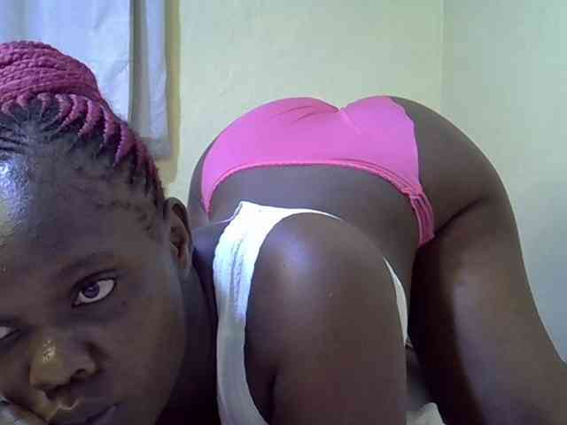 Sweet-Tiffany webcam