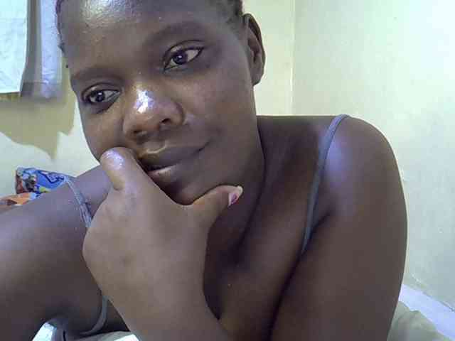 Sweet-Tiffany webcam