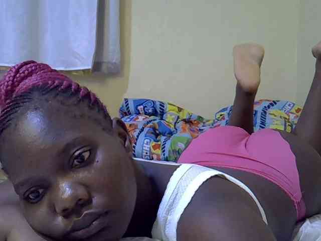 Sweet-Tiffany webcam