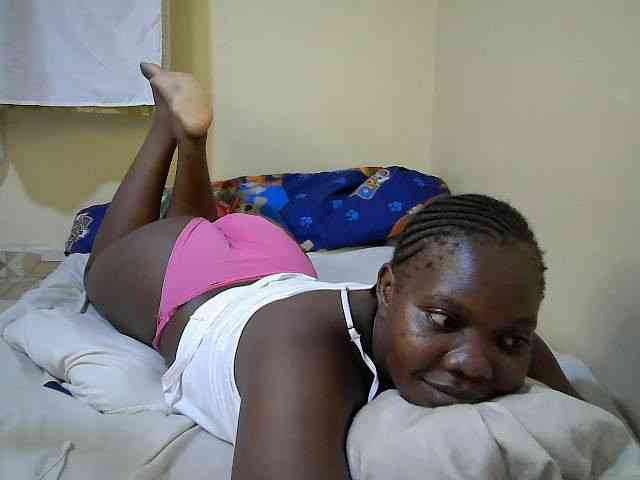 Sweet-Tiffany webcam