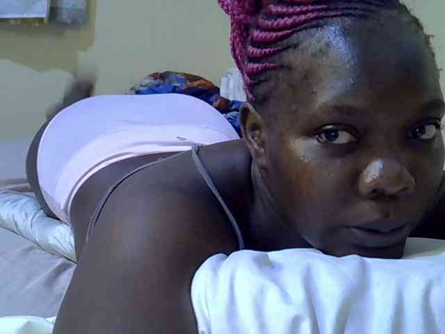 Sweet-Tiffany webcam