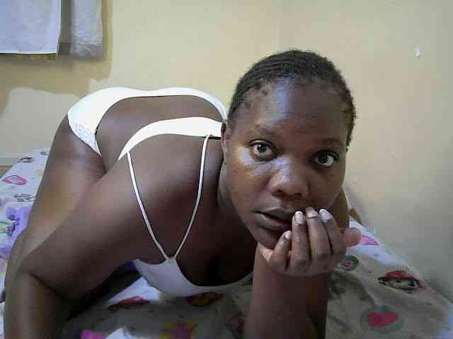 Sweet-Tiffany webcam