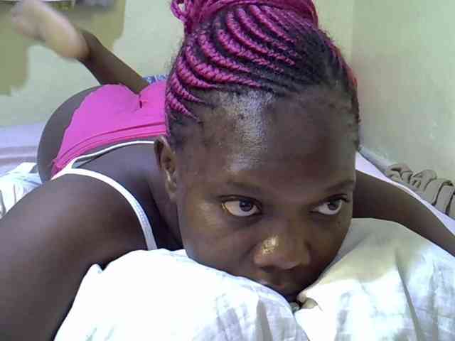Sweet-Tiffany webcam