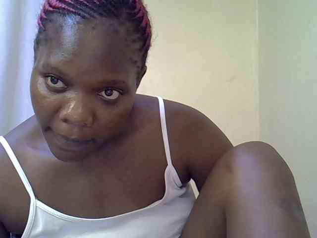 Sweet-Tiffany webcam