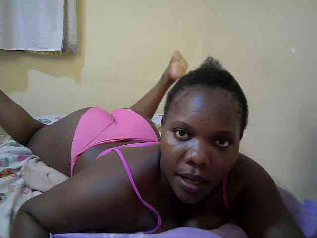 Sweet-Tiffany webcam