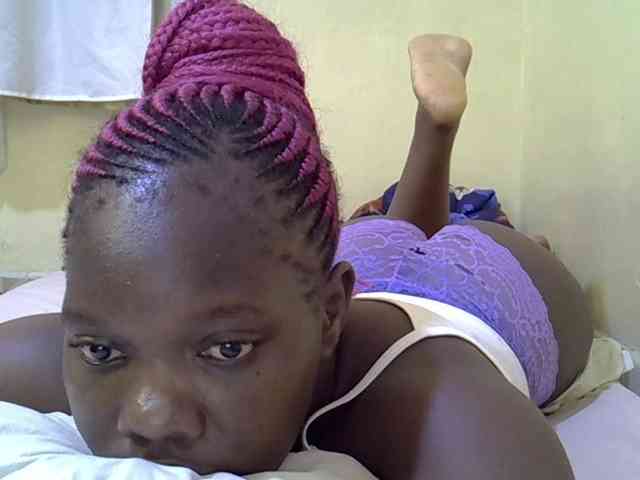 Sweet-Tiffany webcam