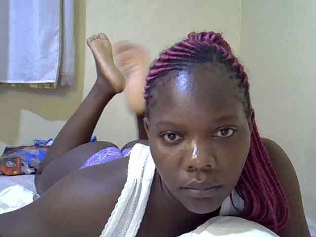Sweet-Tiffany webcam
