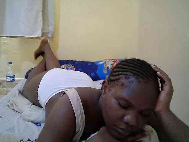 Sweet-Tiffany webcam