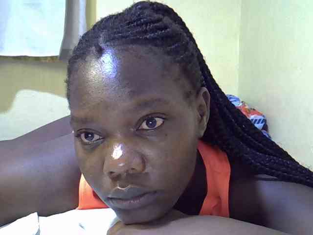 Sweet-Tiffany webcam