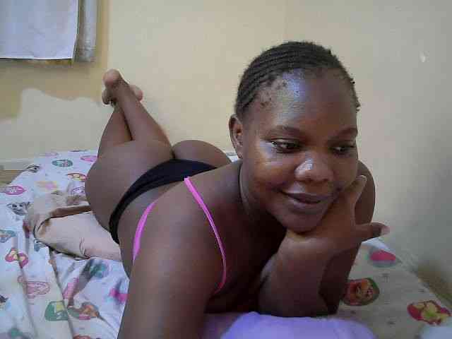 Sweet-Tiffany webcam