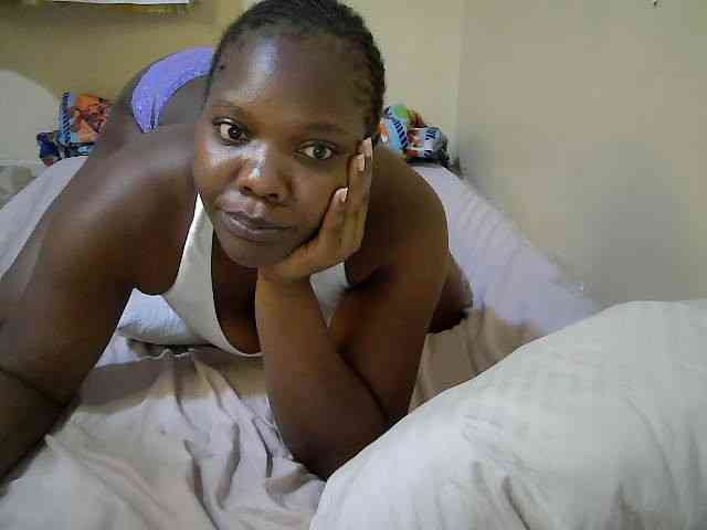 Sweet-Tiffany webcam