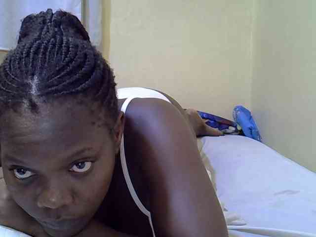 Sweet-Tiffany webcam