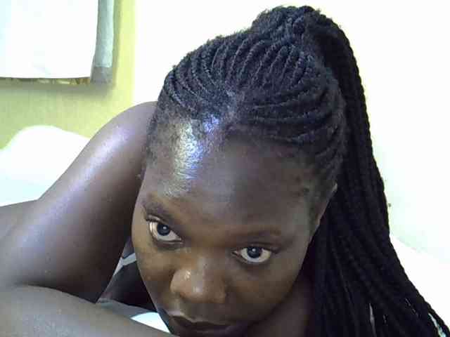 Sweet-Tiffany webcam