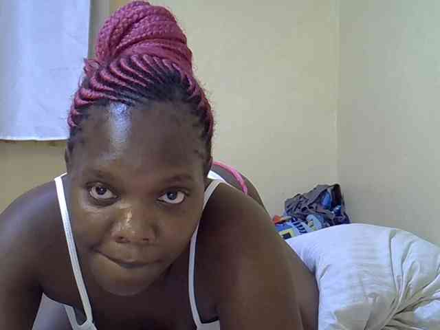 Sweet-Tiffany webcam
