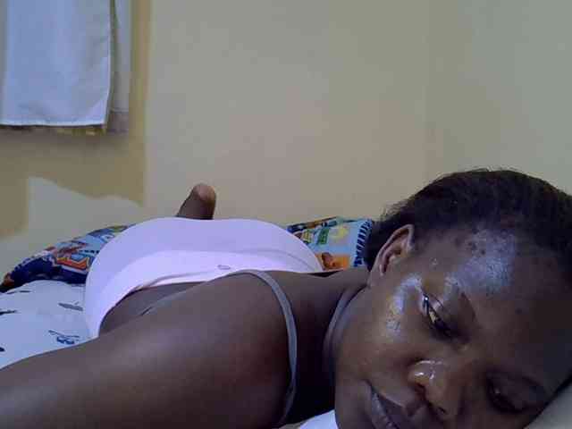 Sweet-Tiffany webcam