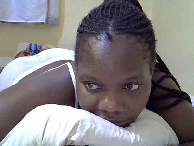 Sweet-Tiffany webcam