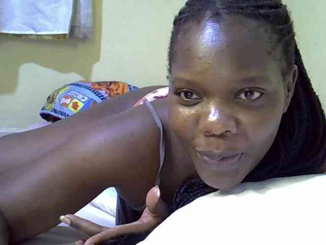 Sweet-Tiffany webcam