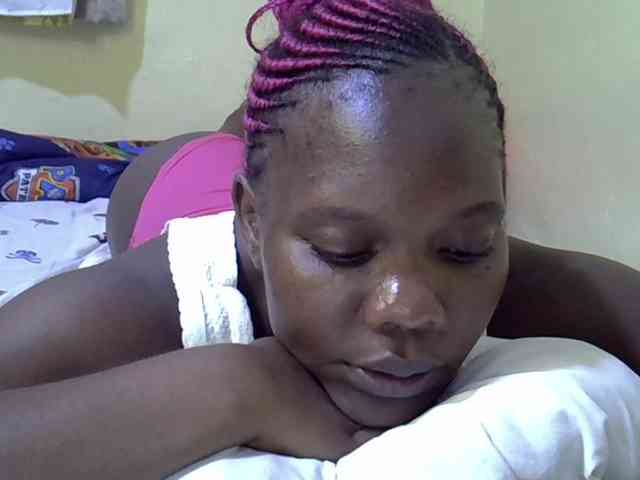 Sweet-Tiffany webcam