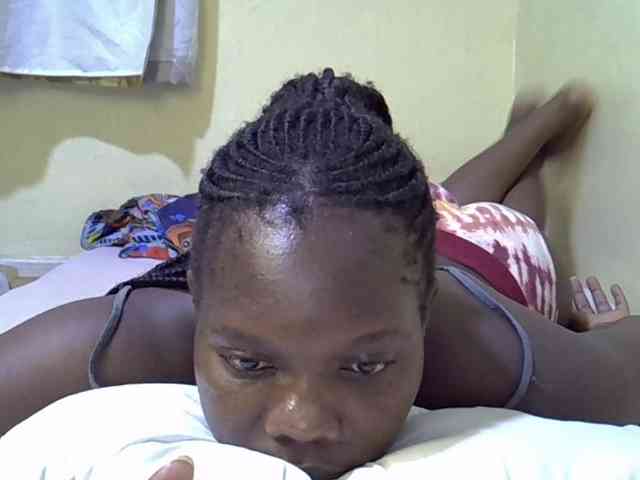 Sweet-Tiffany webcam