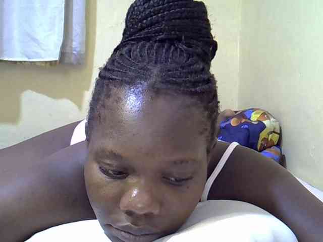 Sweet-Tiffany webcam