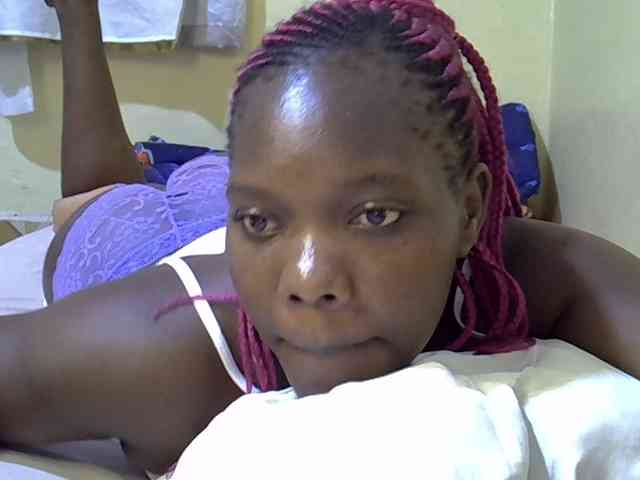 Sweet-Tiffany webcam