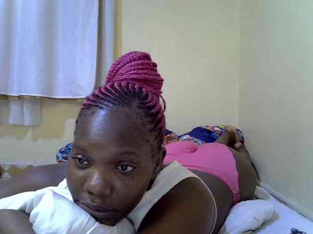 Sweet-Tiffany webcam