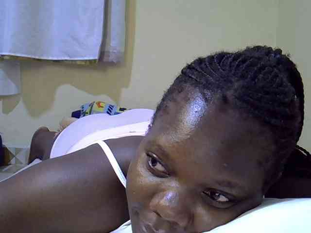 Sweet-Tiffany webcam