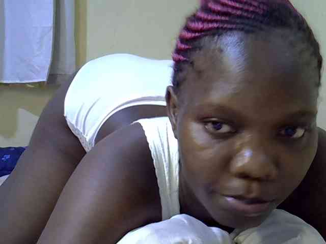 Sweet-Tiffany webcam
