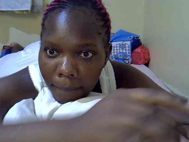 Sweet-Tiffany webcam