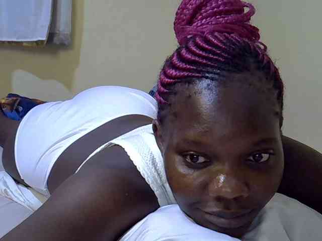 Sweet-Tiffany webcam