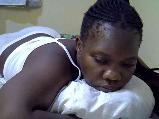 Sweet-Tiffany webcam