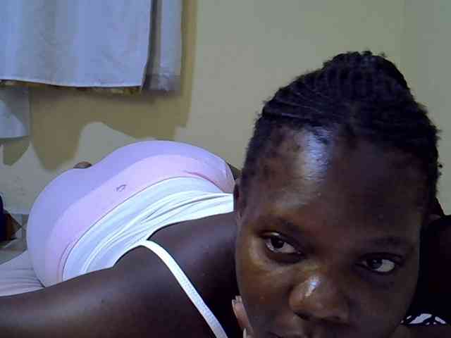 Sweet-Tiffany webcam