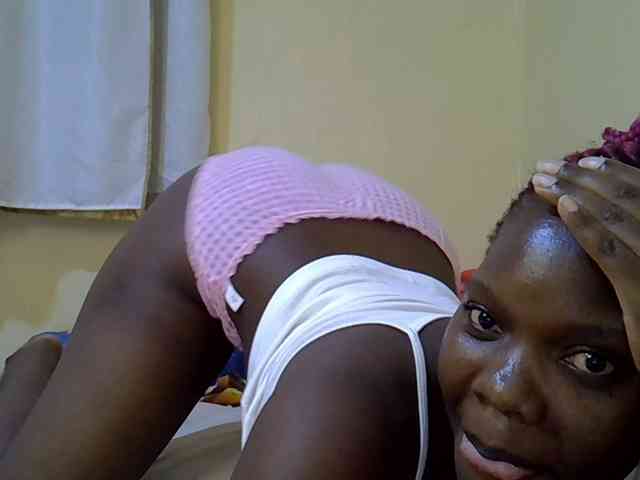 Sweet-Tiffany webcam