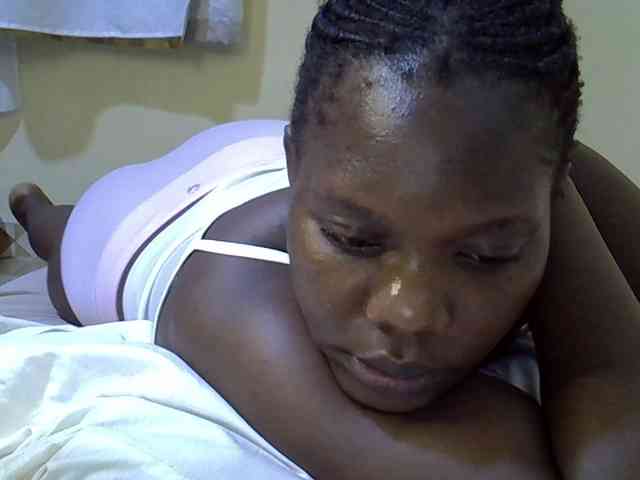 Sweet-Tiffany webcam