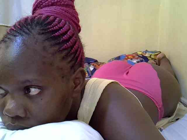 Sweet-Tiffany webcam