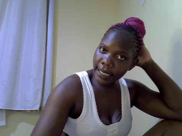 Sweet-Tiffany webcam