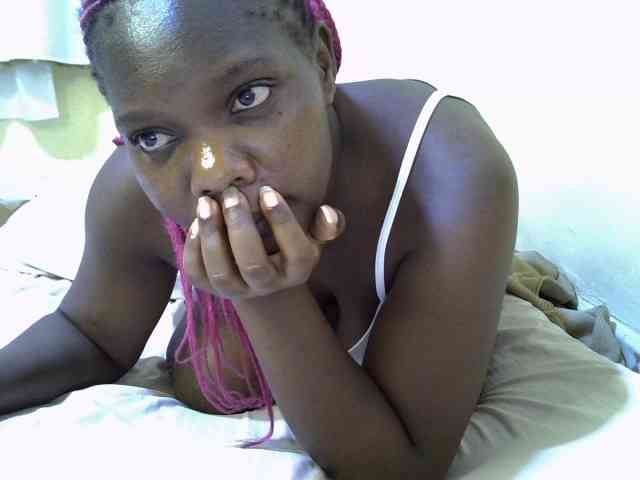 Sweet-Tiffany webcam