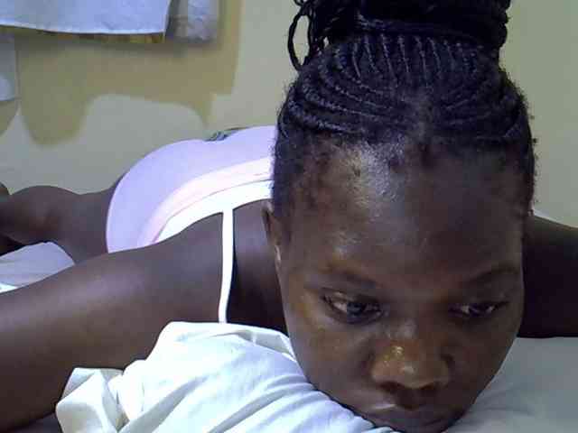 Sweet-Tiffany webcam