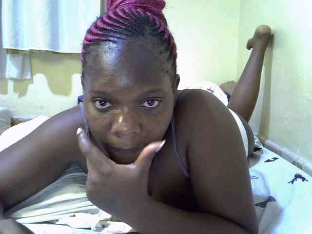 Sweet-Tiffany webcam
