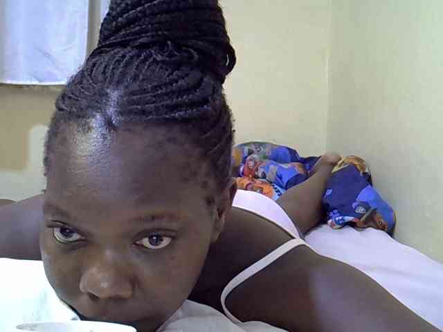 Sweet-Tiffany webcam